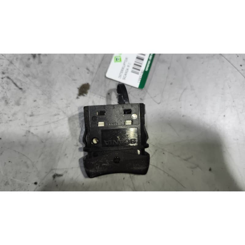 Recambio de interruptor para scania r i r 500 referencia OEM IAM 1421845 - Blanco 3