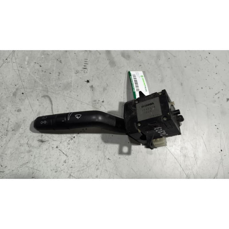 Recambio de mando limpia para scania r i r 500 referencia OEM IAM 1542529 - Blanco