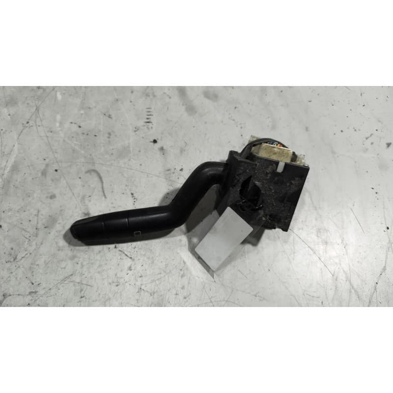 Recambio de mando limpia para scania r i r 500 referencia OEM IAM 1542529 - Blanco 4