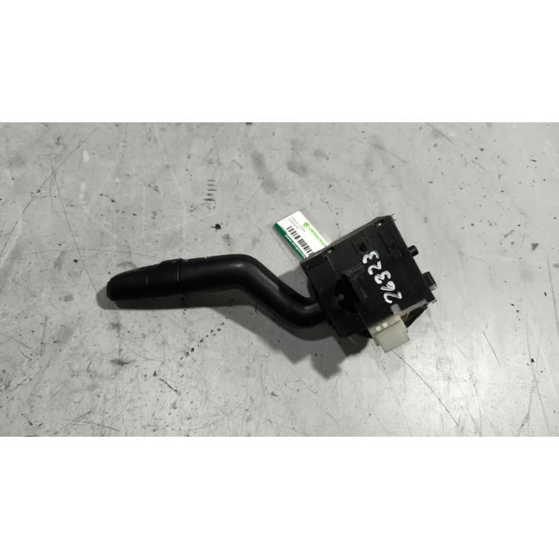 Recambio de mando limpia para scania r i r 500 referencia OEM IAM 1542529 - Blanco 6
