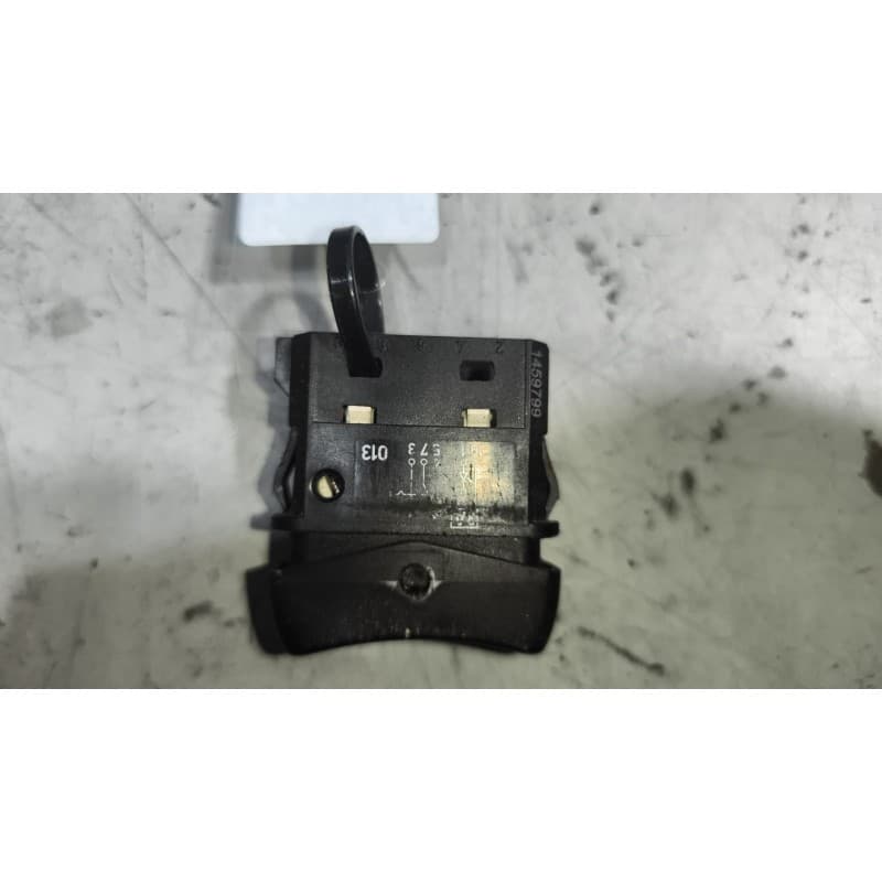 Recambio de interruptor para scania r i r 500 referencia OEM IAM 1459799 - Blanco 3