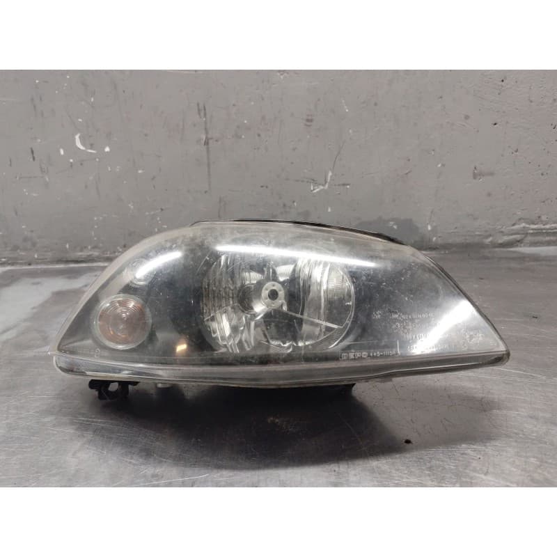 Recambio de faro derecho para seat ibiza iii (6l1) 1.9 sdi referencia OEM IAM
