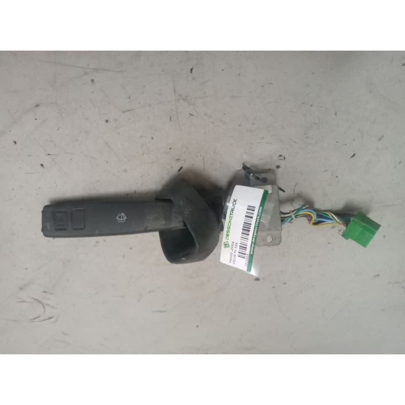 Recambio de mando limpia para volvo fh referencia OEM IAM - Blanco