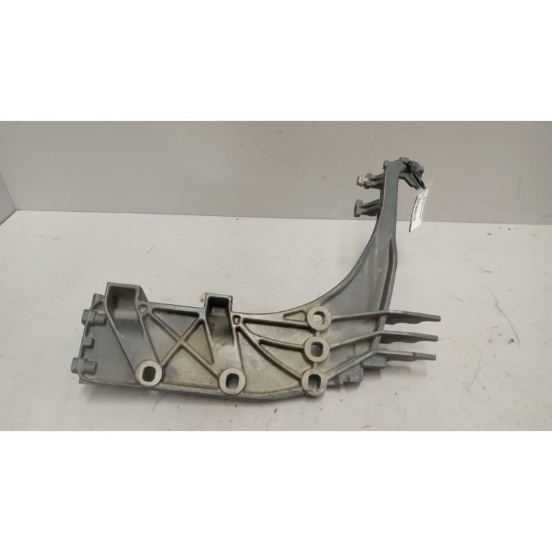 Recambio de soporte para daf xf 106 480 referencia OEM IAM 2035145