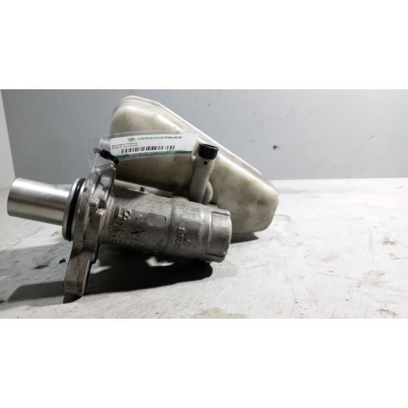 Recambio de bombin freno para iveco sunrise referencia OEM IAM 0204Y24317 204255550 - Blanco 4