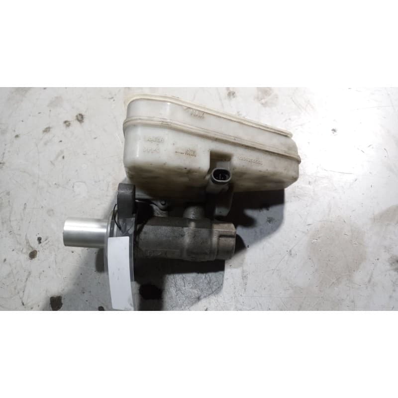 Recambio de bombin freno para iveco sunrise referencia OEM IAM 0204Y24317 204255550 - Blanco 7