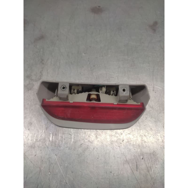 Recambio de luz central de freno para kia picanto 1.1 active referencia OEM IAM - Verde