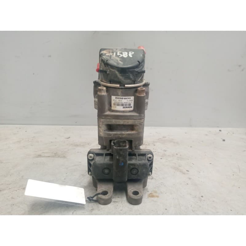 Recambio de valvula aire para renault d 18 wide referencia OEM IAM 21761965  K063715 - Blanco