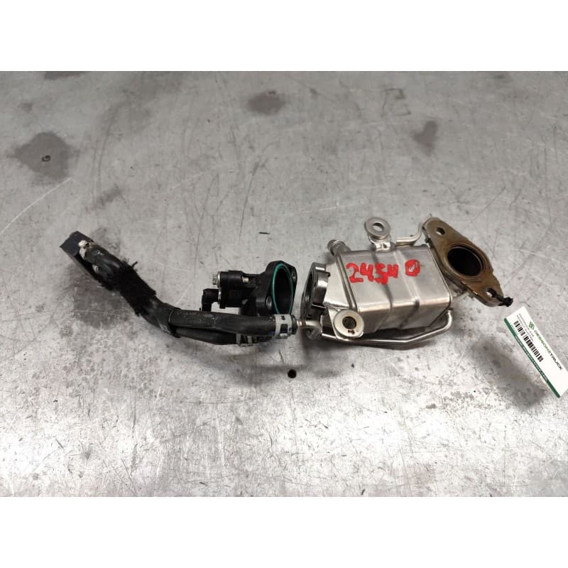 Recambio de enfriador egr para renault austral tce 130 referencia OEM IAM 147357722RB - Negro