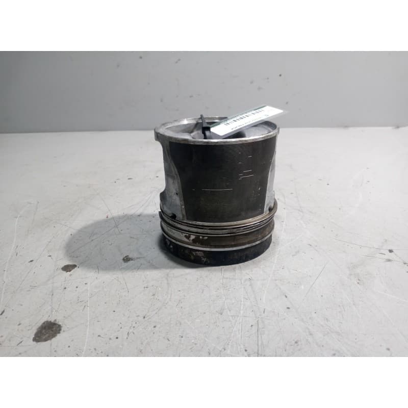 Recambio de piston para renault midlum referencia OEM IAM 7485126579 6