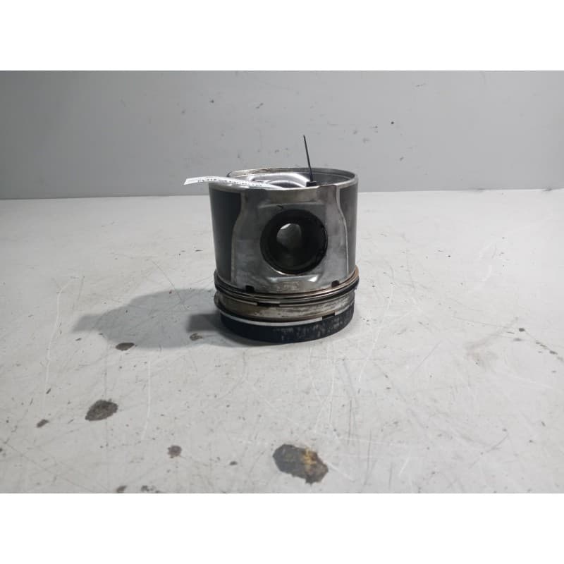 Recambio de piston para renault midlum referencia OEM IAM 7485126579 5