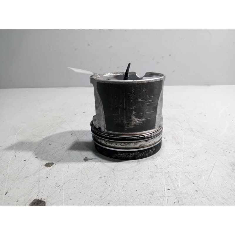 Recambio de piston para renault midlum referencia OEM IAM 7485126579 6