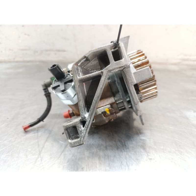 Recambio de bomba combustible para bmw serie 3 touring (e91) 325d referencia OEM IAM - Blanco 3