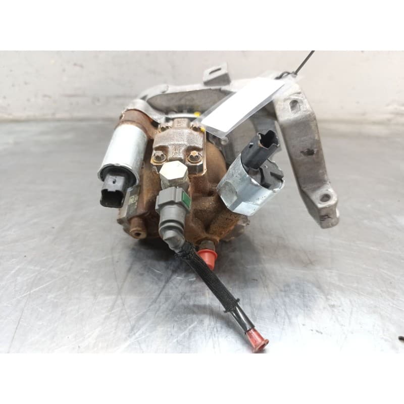 Recambio de bomba combustible para bmw serie 3 touring (e91) 325d referencia OEM IAM - Blanco 4