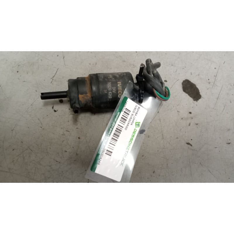 Recambio de bomba limpia para iveco eurocargo 3.9 diesel referencia OEM IAM 500304249 - Blanco