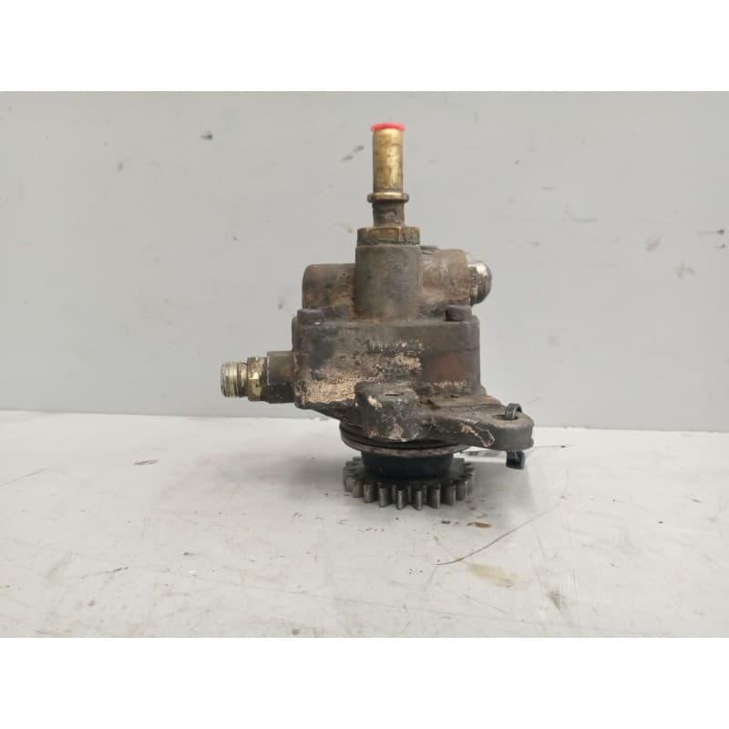 Recambio de bomba combustible para renault midlum referencia OEM IAM 7422770831 2
