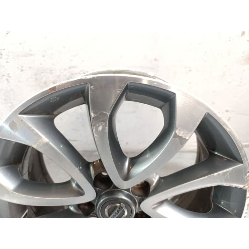 Recambio de llanta para nissan pulsar hatchback (c13) 1.5 dci referencia OEM IAM - Plata 5