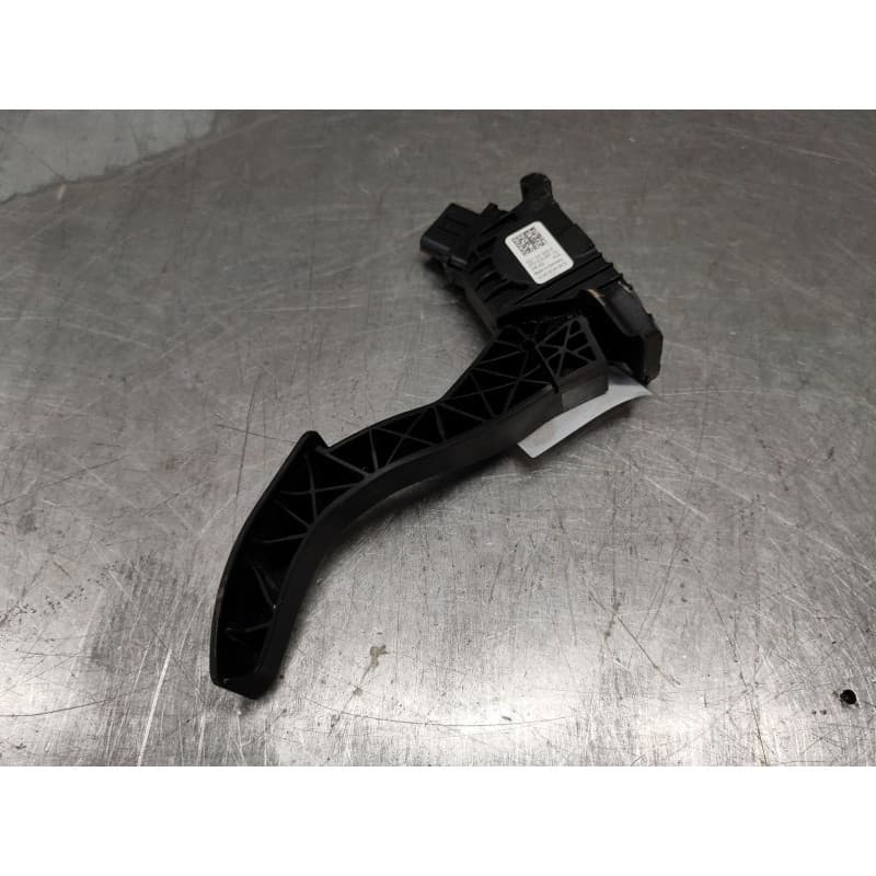 Recambio de pedal acelerador para seat leon (5f1) 1.6 tdi referencia OEM IAM 5Q1721503H - Rojo