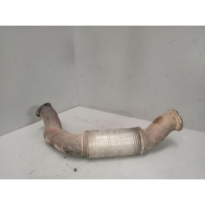 Recambio de flector tubo escape para renault d 18 wide referencia OEM IAM 7421808493 - Blanco 2