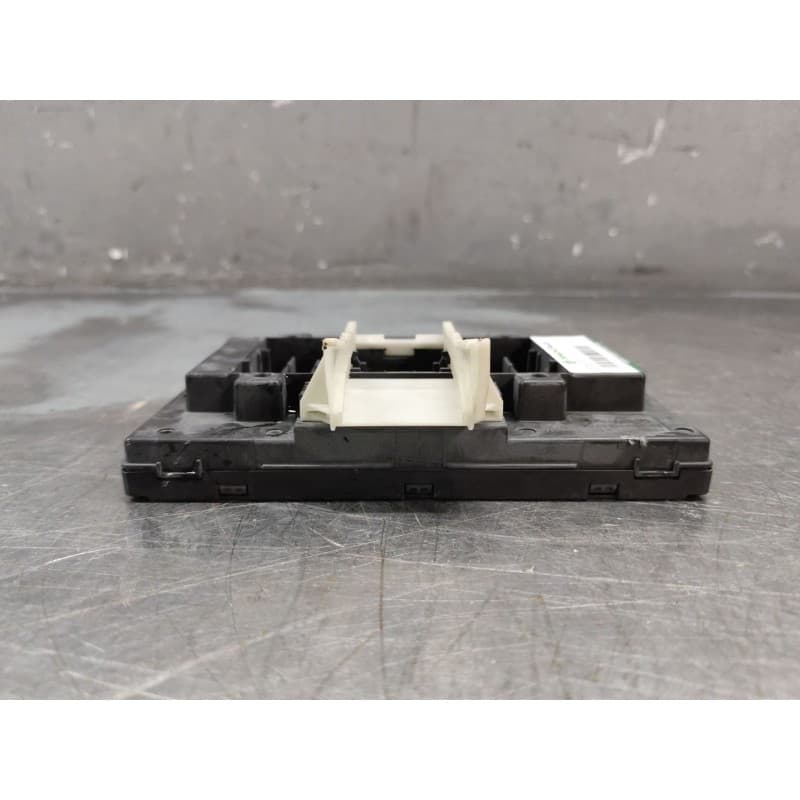 Recambio de centralita bcm para seat leon (5f1) 1.6 tdi referencia OEM IAM 5Q0937084AG - Rojo 2