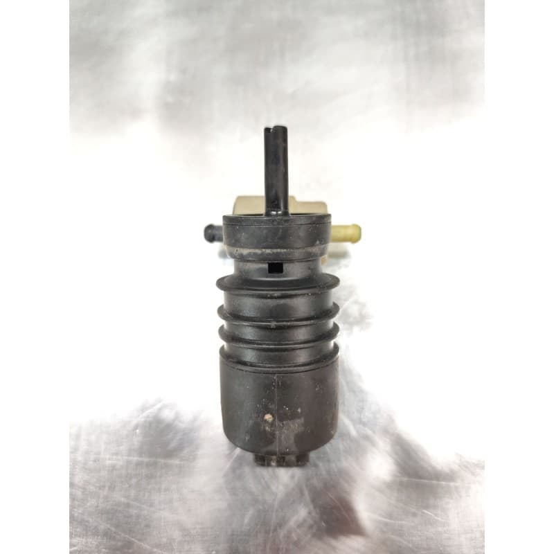 Recambio de bomba limpia para volkswagen golf iii (1h1) 1.6 referencia OEM IAM
