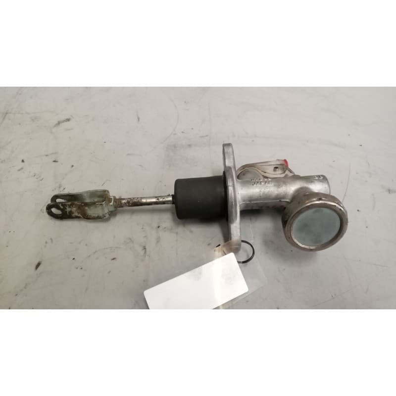 Recambio de bombin embrague para renault maxity referencia OEM IAM