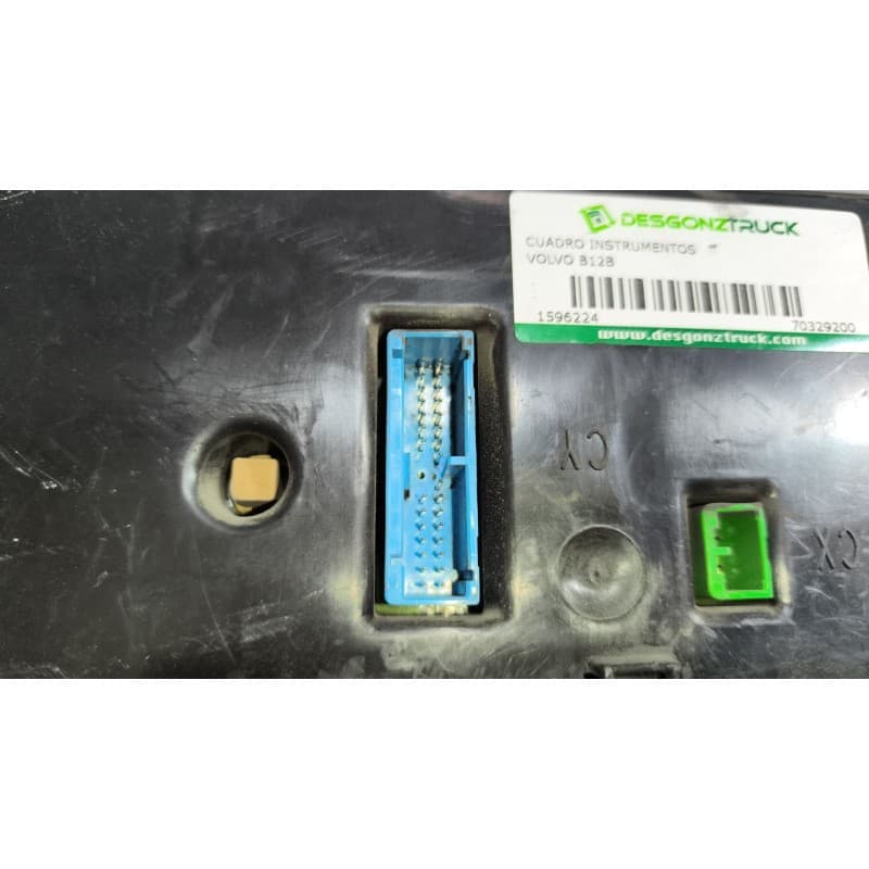 Recambio de cuadro instrumentos para volvo b12b referencia OEM IAM 70329200 6