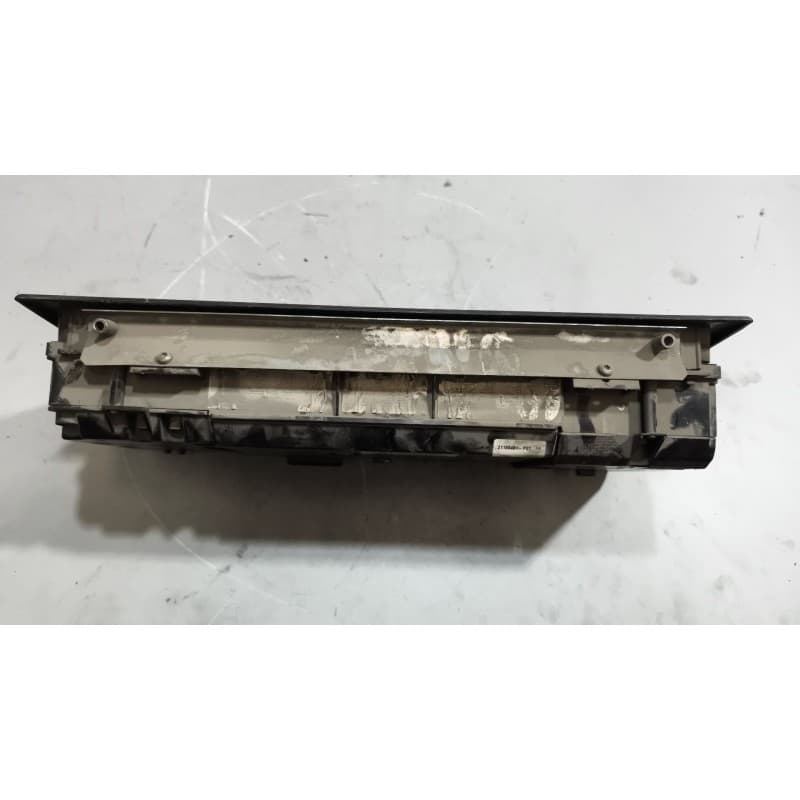Recambio de cuadro instrumentos para volvo b12b referencia OEM IAM 70329200 8