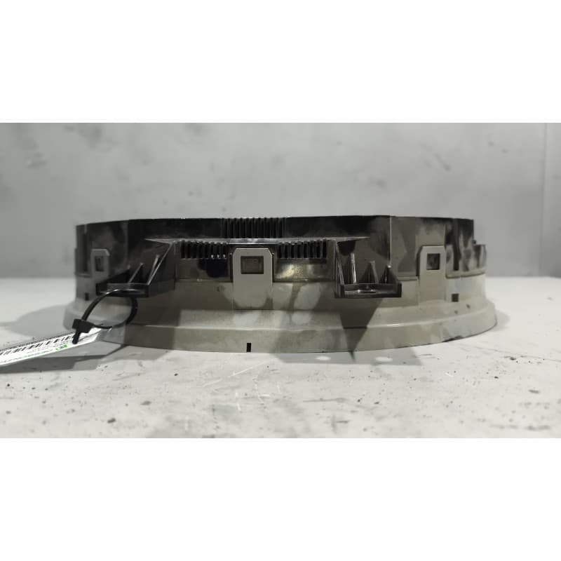 Recambio de cuadro instrumentos para iveco stralis (ad/at) referencia OEM IAM 504025358 - Blanco 6