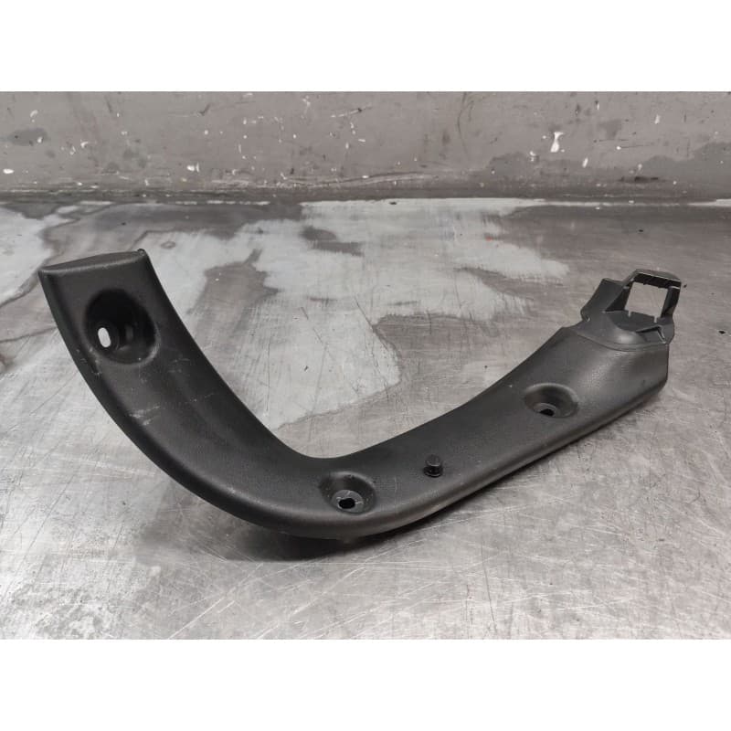 Recambio de moldura para nissan juke (f15) 1.5 dci referencia OEM IAM 909021KA2A - Negro
