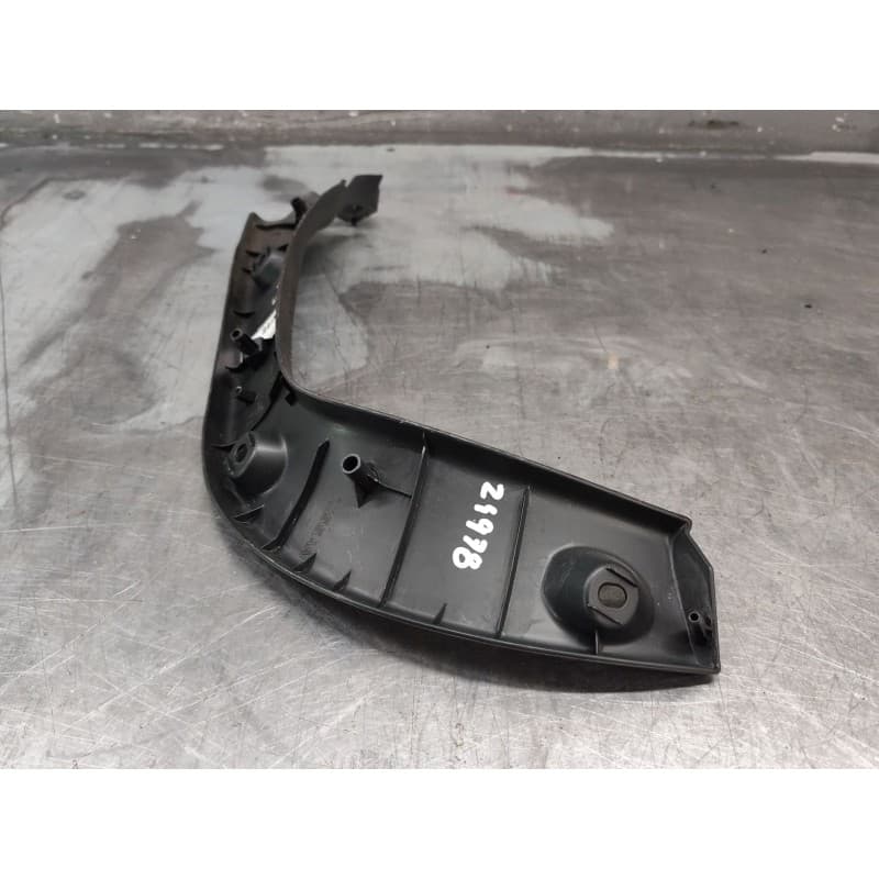 Recambio de moldura para nissan juke (f15) 1.5 dci referencia OEM IAM 909021KA2A - Negro 2