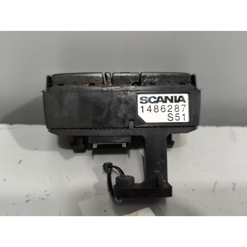 Recambio de mando volante para scania k420 eb6x2 referencia OEM IAM 1486287 - Azul 2