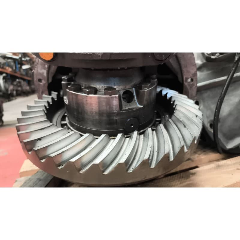Recambio de grupo para man autobus referencia OEM IAM HY1336B07 RELACION:37X8 4