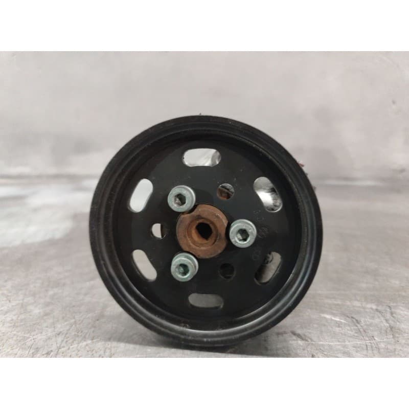 Recambio de bomba direccion para seat ibiza (6k1) select referencia OEM IAM 038145255A - Blanco 4