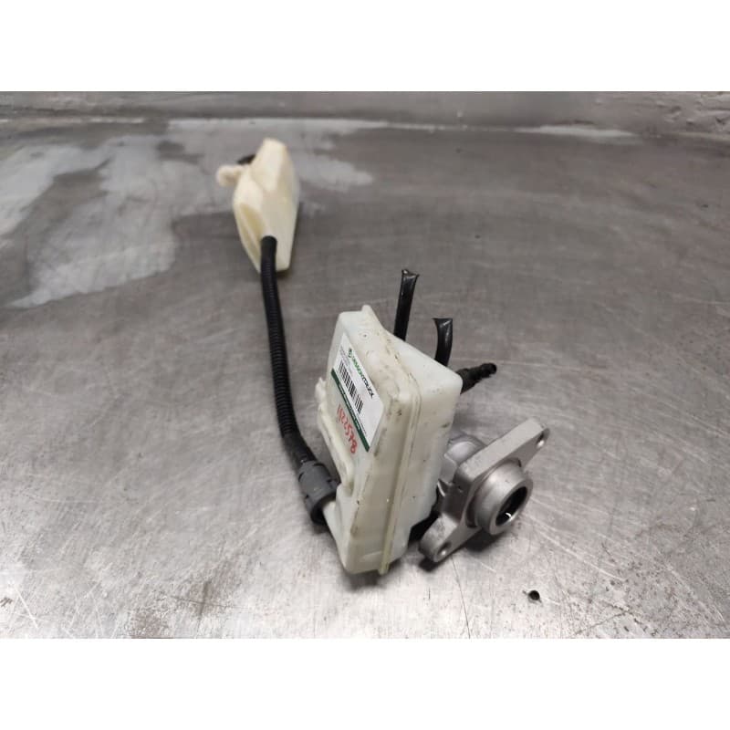 Recambio de bomba freno para ford s-max (wa6) 2.0 tdci referencia OEM IAM 03350885551 - Negro
