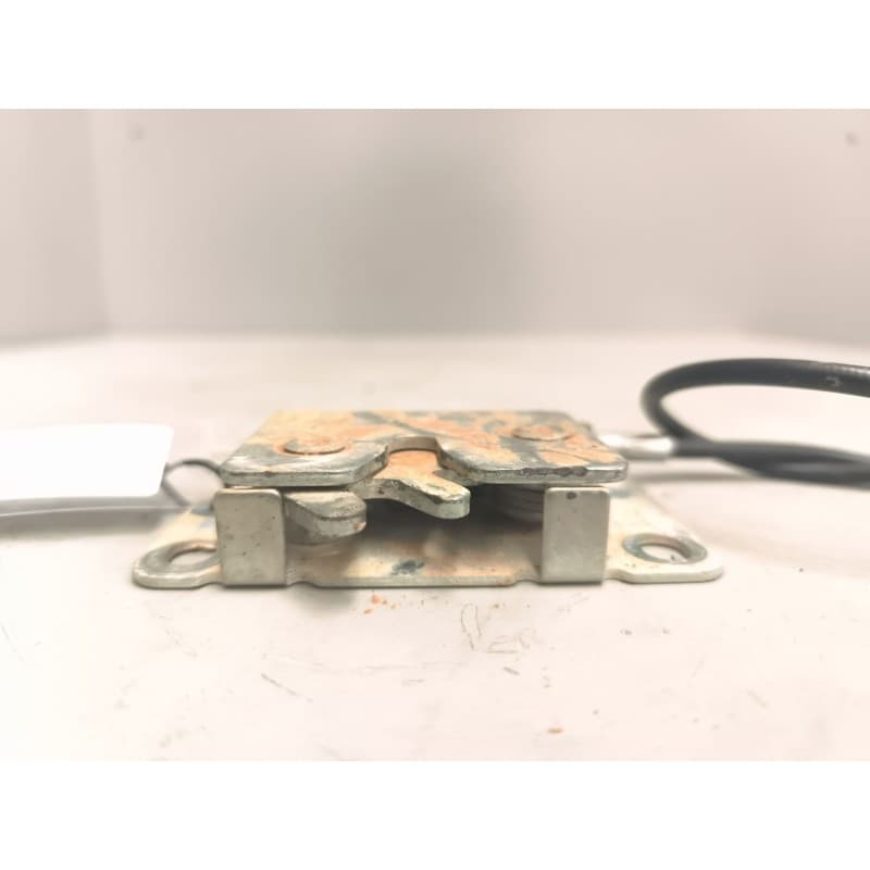Recambio de cerradura para volvo fh 500 referencia OEM IAM 20467159 DERECHA - Blanco 3