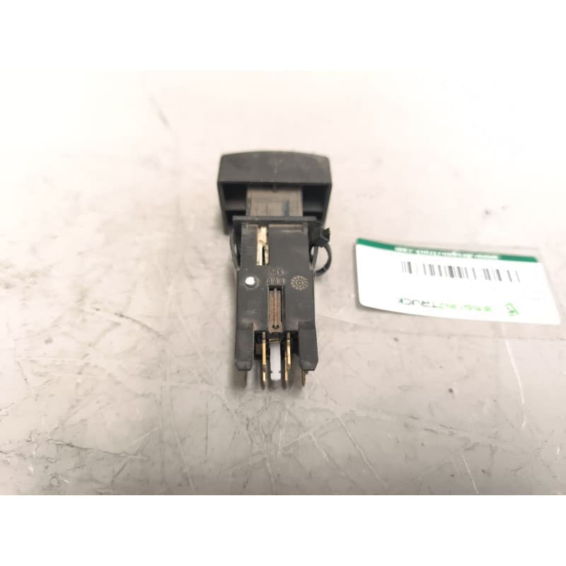 Recambio de warning para nissan trucks atleon tk 150/3 referencia OEM IAM 252909X000 - Blanco 4