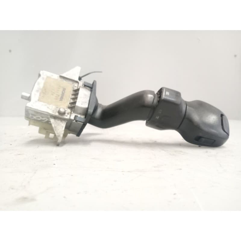 Recambio de mando cambio automatico para scania r i r 500 referencia OEM IAM 1548289 - Blanco