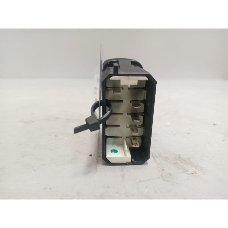 Recambio de interruptor para scania r i r 500 referencia OEM IAM 1421847 - Blanco 2
