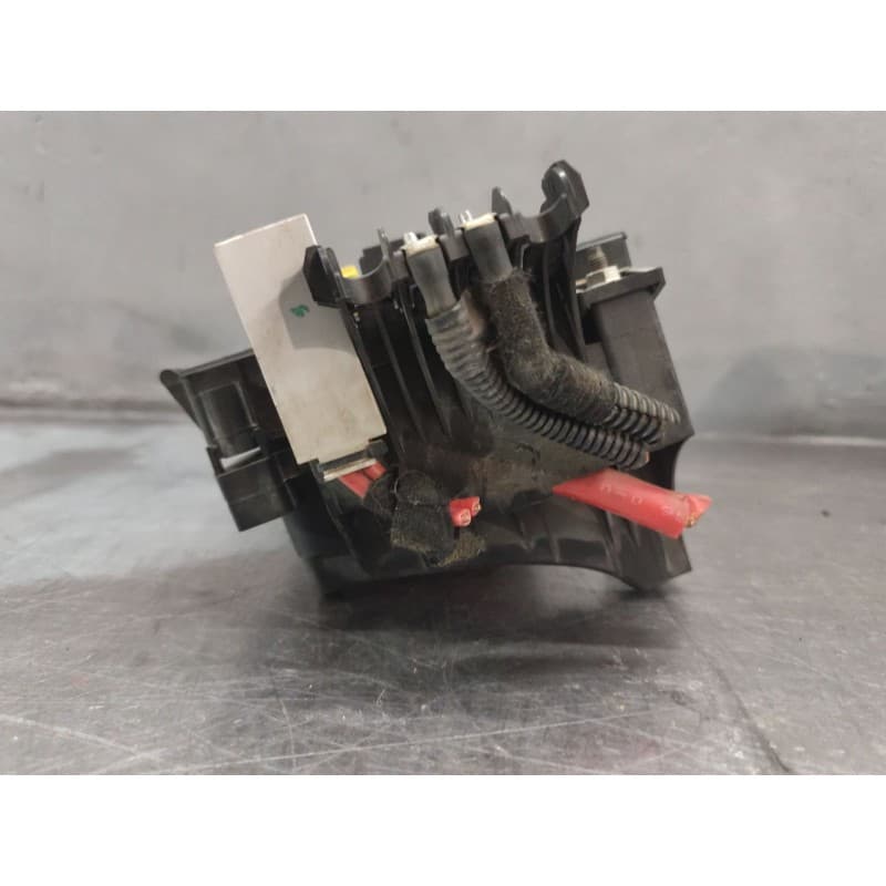 Recambio de bsm caja fusibles para opel astra h ber. cosmo referencia OEM IAM 13206748 - Plata 4