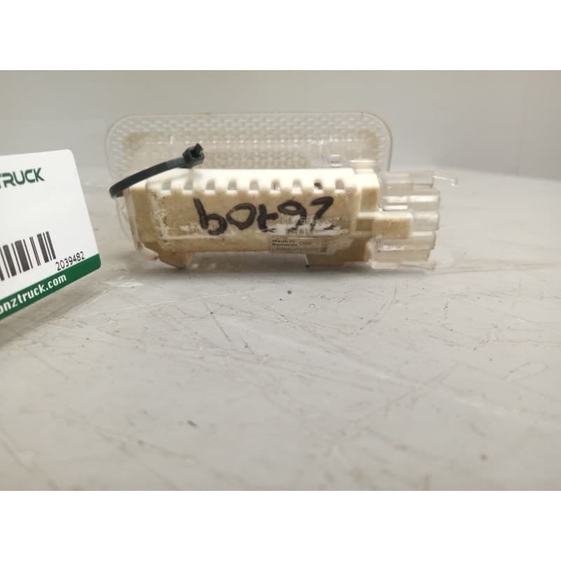 Recambio de luz interior para scania r i r 450 referencia OEM IAM 2039482 - Azul 3