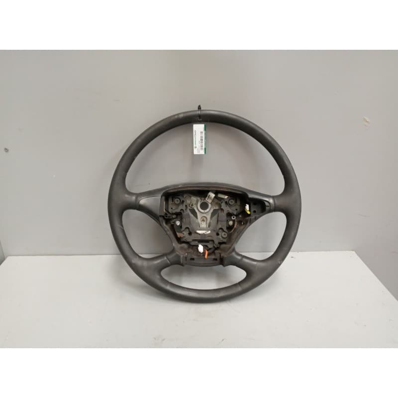 Recambio de volante para scania p,g,r,t - series g 440, r 440 referencia OEM IAM 1495393 - Azul
