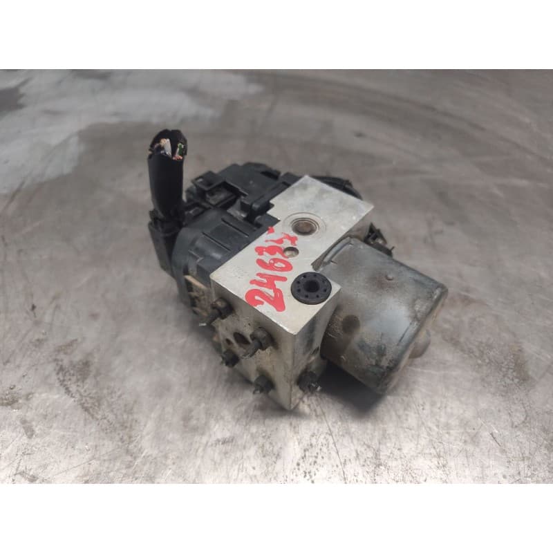 Recambio de abs para nissan cabstar 01.04  3.0 diesel referencia OEM IAM 0273004630 - Blanco