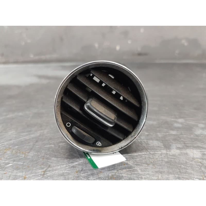 Recambio de aireador para peugeot 308 confort referencia OEM IAM - Blanco 5