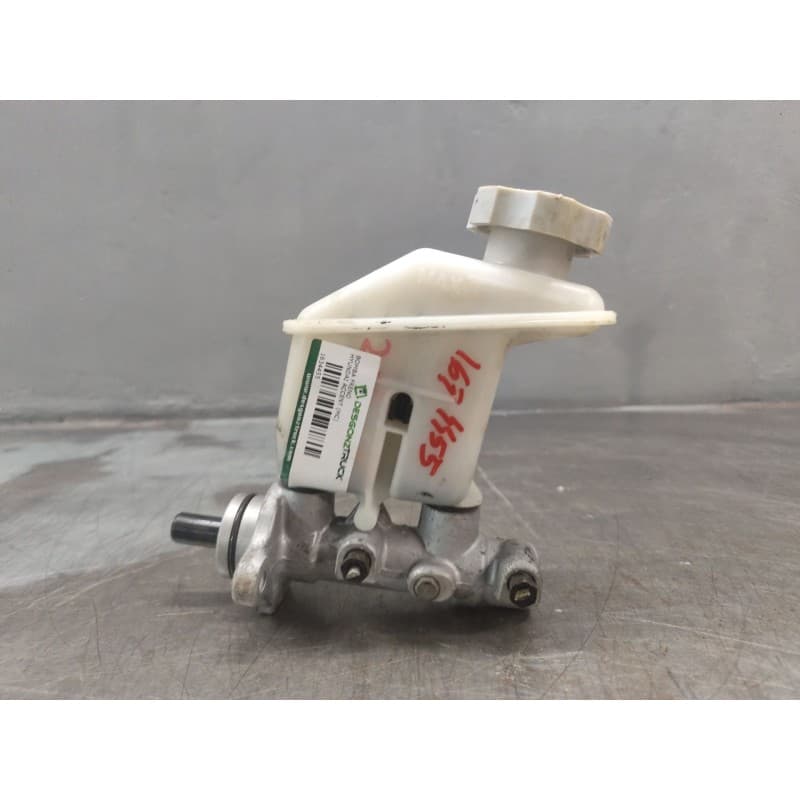 Recambio de bomba freno para hyundai accent (mc) gl referencia OEM IAM - Blanco 2