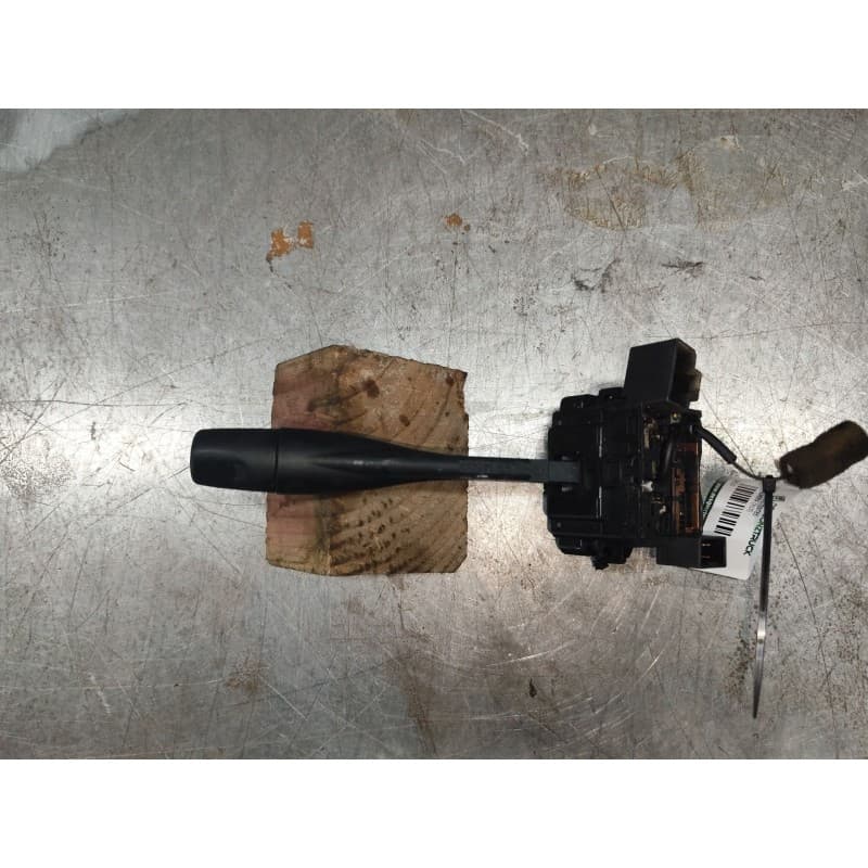 Recambio de mando intermitentes para nissan almera (n15) 2.0 diesel referencia OEM IAM - Verde 2