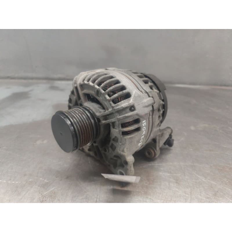 Recambio de alternador para seat toledo (1m2) signo referencia OEM IAM 028903028E - Plata