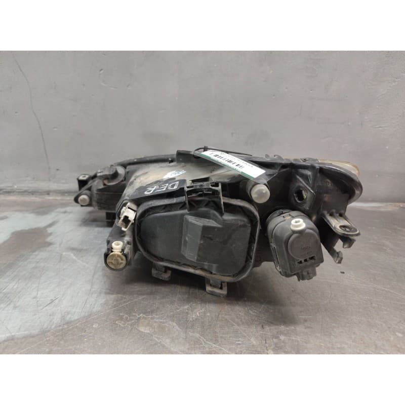 Recambio de faro derecho para peugeot 206 berlina xs referencia OEM IAM - Negro 2