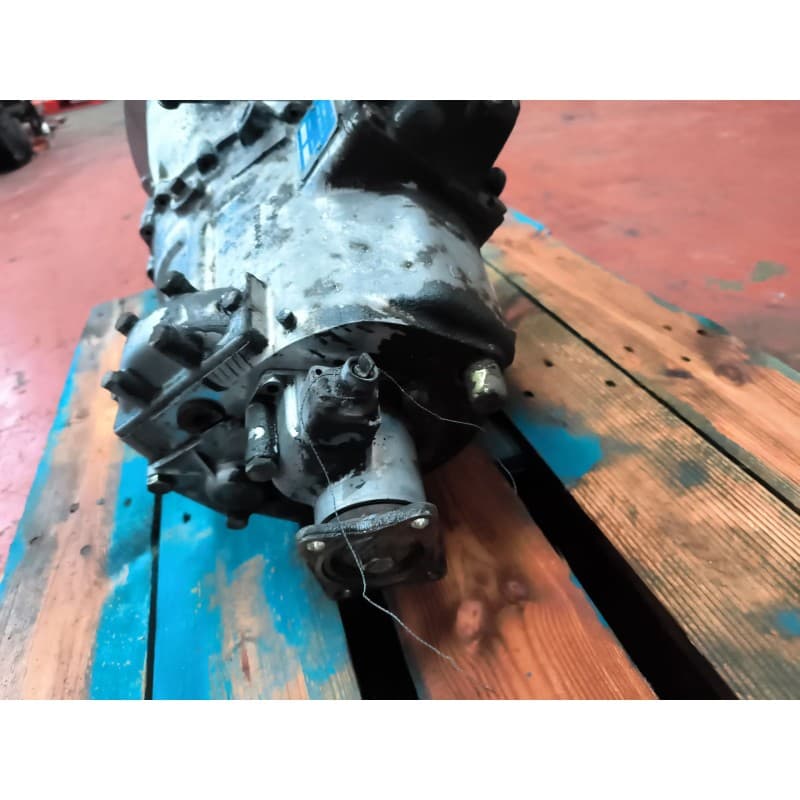 Recambio de caja cambios para . avia 5601 referencia OEM IAM T5200 2