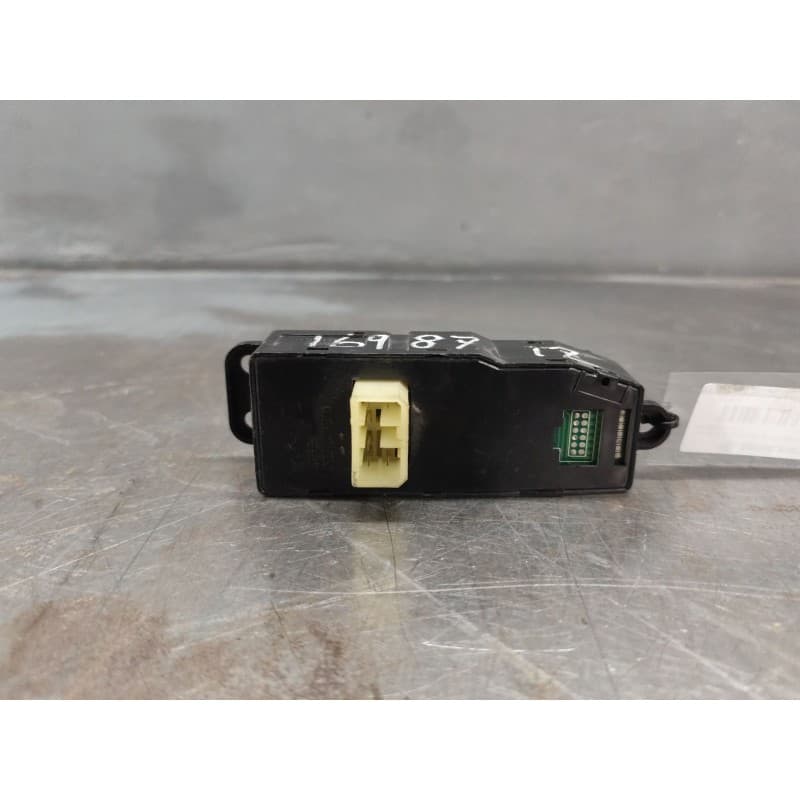 Recambio de mando elevalunas delantero izquierdo para hyundai h 1 referencia OEM IAM - Blanco 3